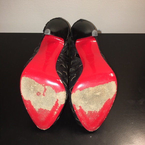 CHRISTIAN LOUBOUTIN BLACK LASER CUT LEATHER BOOTIE - Picture 5 of 5